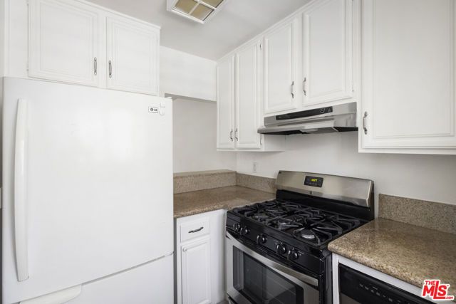 412 W Dryden Street 2, Glendale, CA 91202