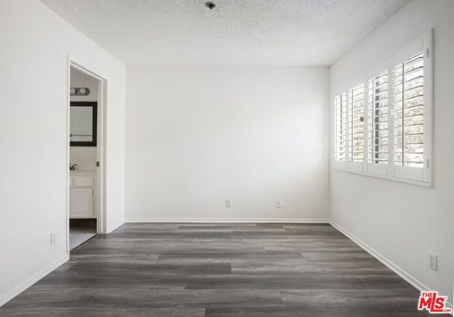 412 W Dryden Street 2, Glendale, CA 91202