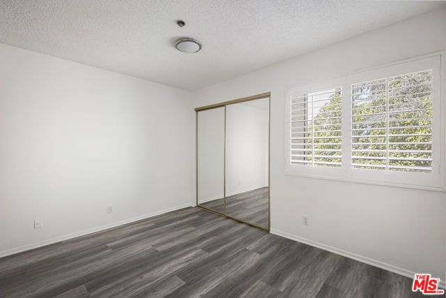 412 W Dryden Street 2, Glendale, CA 91202