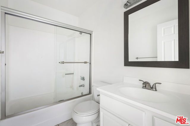 412 W Dryden Street 2, Glendale, CA 91202