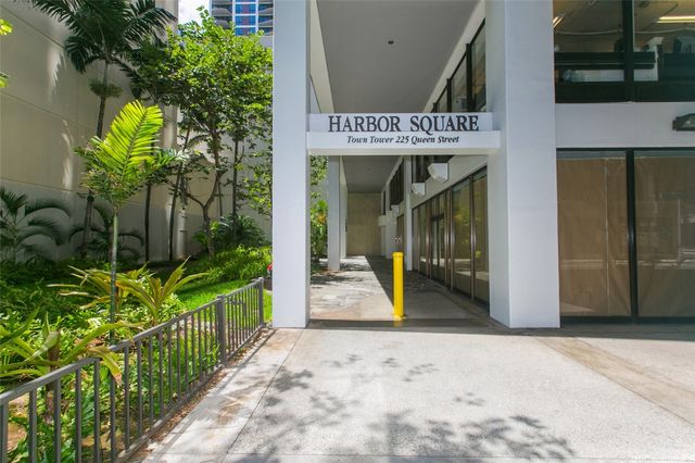 225 Queen Street 20D, Honolulu, HI 96813