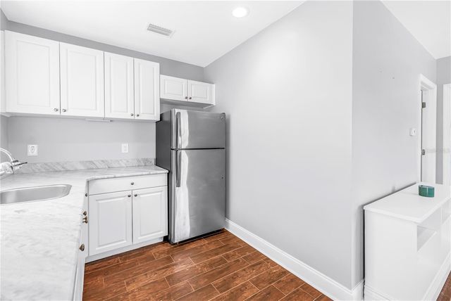 519 31ST AVENUE N, St Petersburg, FL 33704