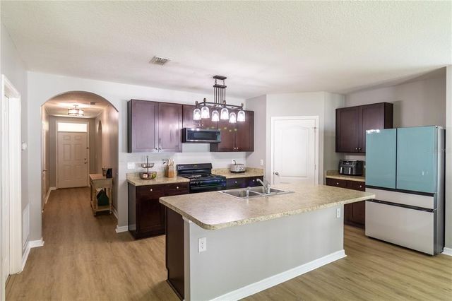 3450 BERKSHIRE WOODS TERRACE, Deltona, FL 32725
