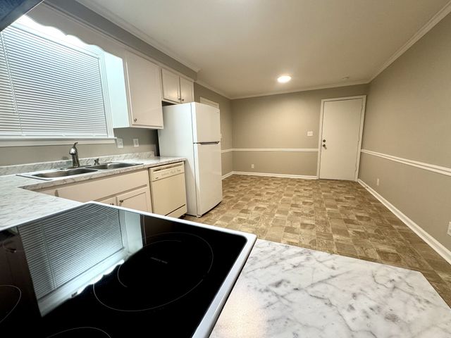 403 Judy Lynn Dr, Clarksville, TN 37042