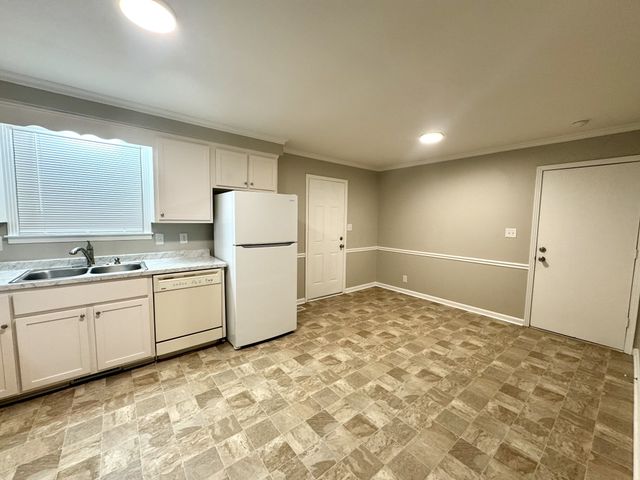 403 Judy Lynn Dr, Clarksville, TN 37042