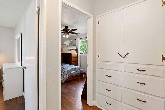 1518 Carverwood Dr, Modesto, CA 95350