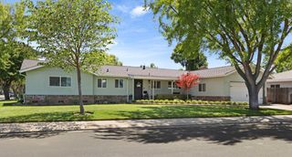 1518 Carverwood Dr, Modesto, CA 95350