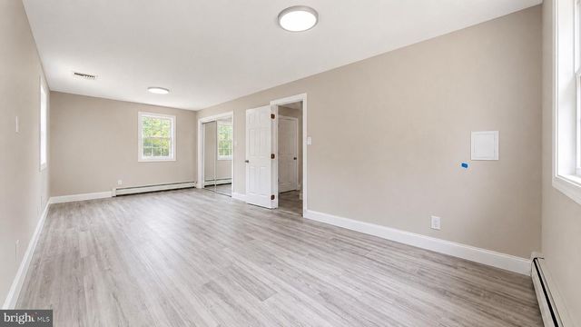 5145 PLEASANT MILLS RD, Hammonton, NJ 08037