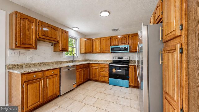 5145 PLEASANT MILLS RD, Hammonton, NJ 08037