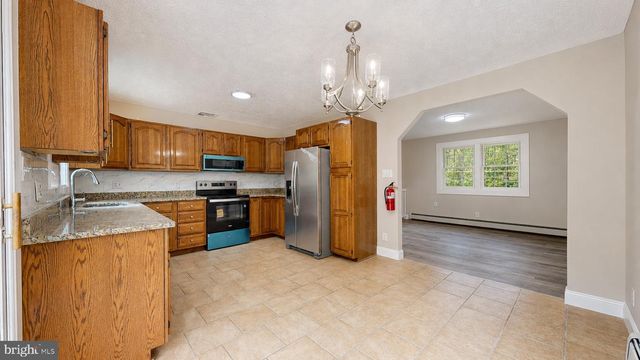 5145 PLEASANT MILLS RD, Hammonton, NJ 08037