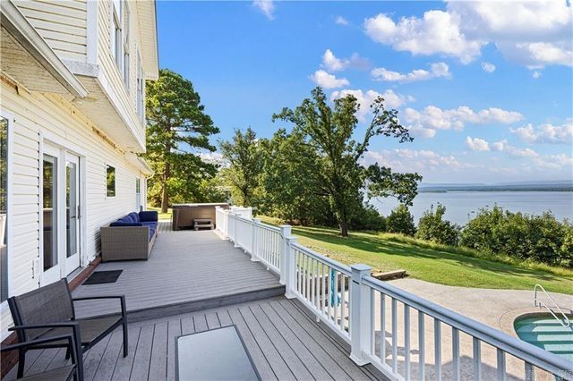 544 Painters Ln, Lamar, AR 72846