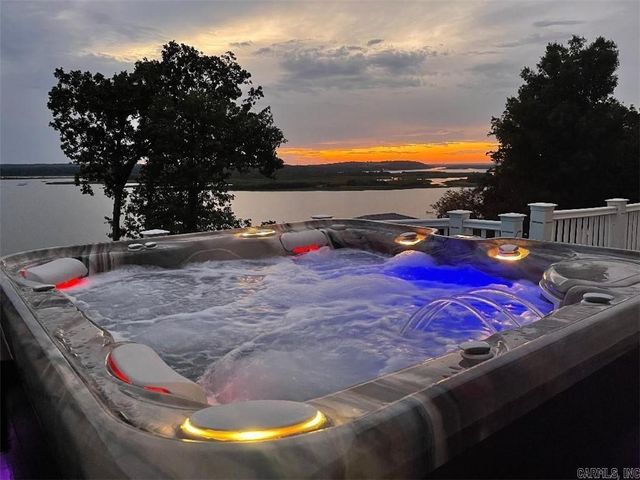 544 Painters Ln, Lamar, AR 72846