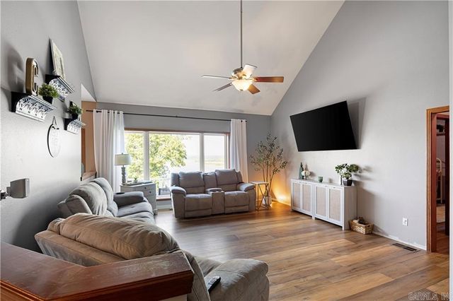 544 Painters Ln, Lamar, AR 72846