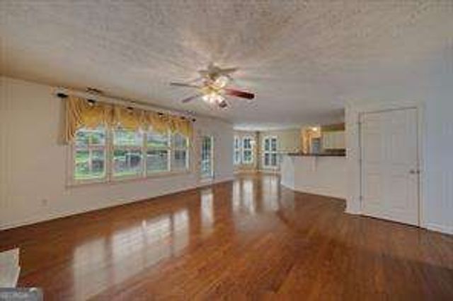 2608 Dreux Court, Kennesaw, GA 30152