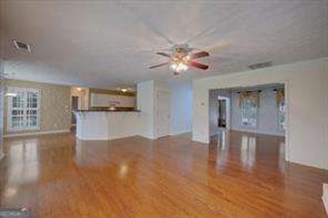 2608 Dreux Court, Kennesaw, GA 30152