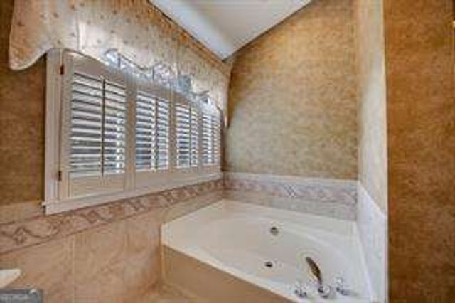 2608 Dreux Court, Kennesaw, GA 30152