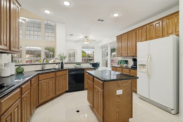 4304 Cape Cod Drive, The Colony, TX 75056