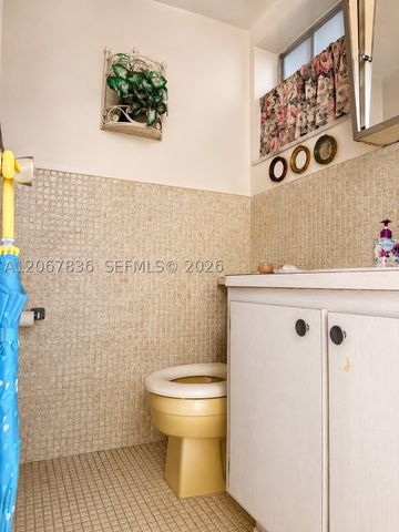 1001 Hillcrest Ct 204, Hollywood, FL 33021