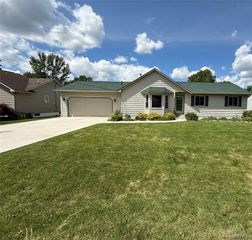 2319 Rollins Street, Grand Blanc, MI 48439