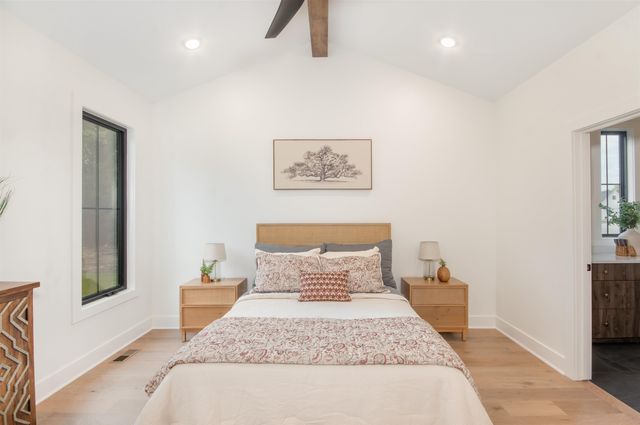 329 N Sarah Ct, Derby, KS 67037