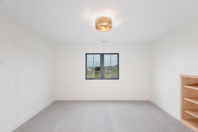 329 N Sarah Ct, Derby, KS 67037