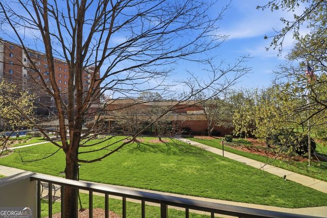 300 Johnson Ferry Road NE B202, Atlanta, GA 30328