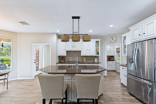 511 Royal Lakes Boulevard, Richmond, TX 77469