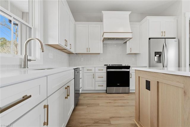 7707 Jackson School Road, Browns Summit, NC 27214