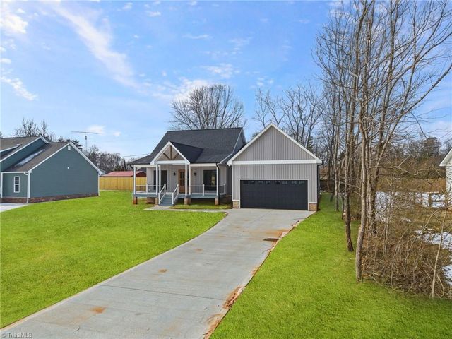 7707 Jackson School Road, Browns Summit, NC 27214