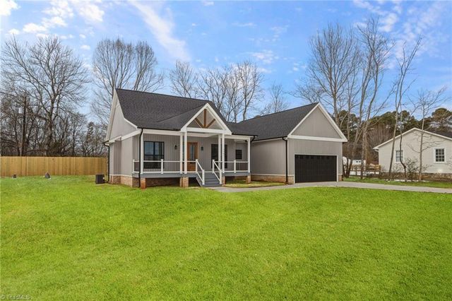 7707 Jackson School Road, Browns Summit, NC 27214