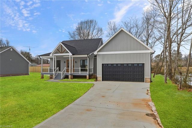 7707 Jackson School Road, Browns Summit, NC 27214