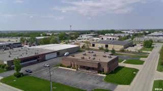 2305 ALTORFER Drive, Peoria, IL 61615