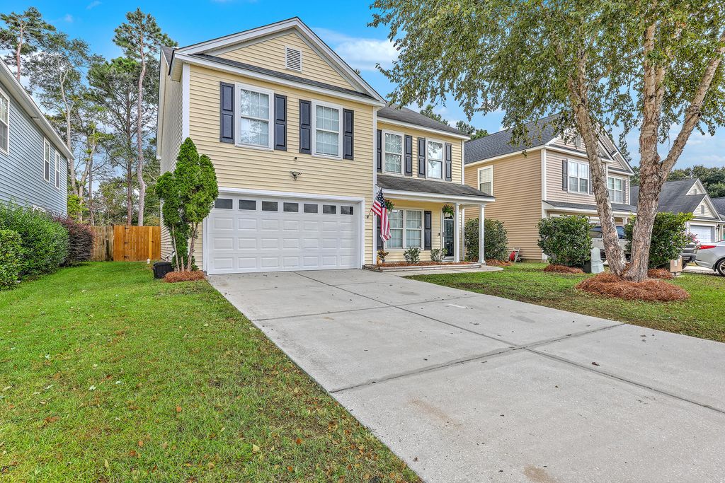 208 Emerald Isle Drive, Moncks Corner, SC 29461