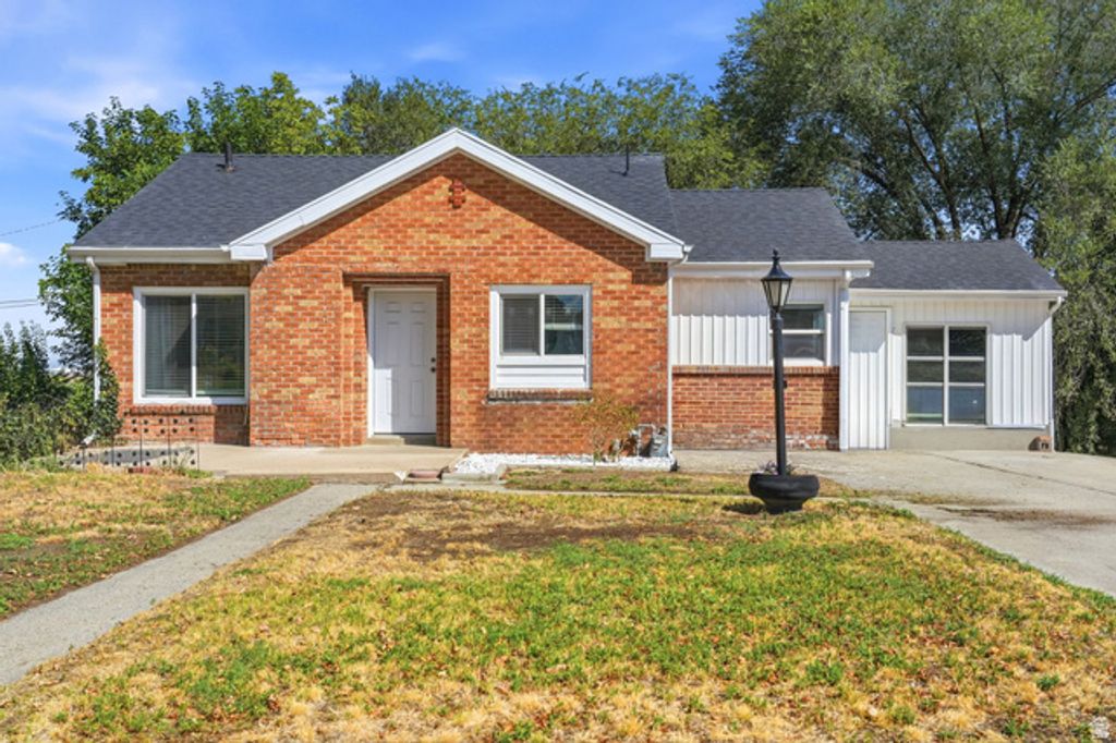 480 HIGHLAND DR, Riverdale, UT 84405 — exterior