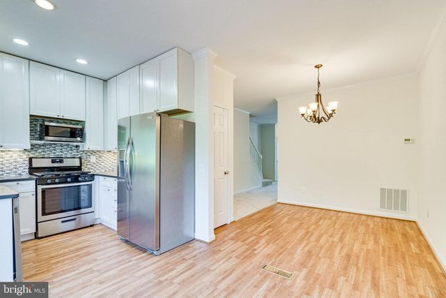 12114 WEDGEWAY CT, Fairfax, VA 22033