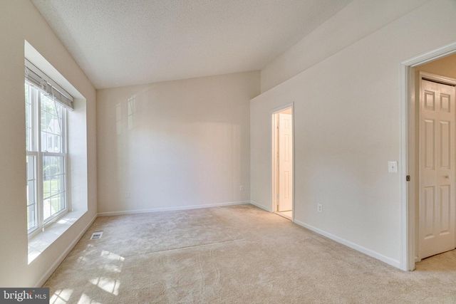 12114 WEDGEWAY CT, Fairfax, VA 22033