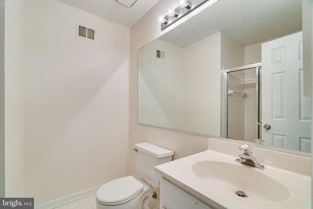 12114 WEDGEWAY CT, Fairfax, VA 22033