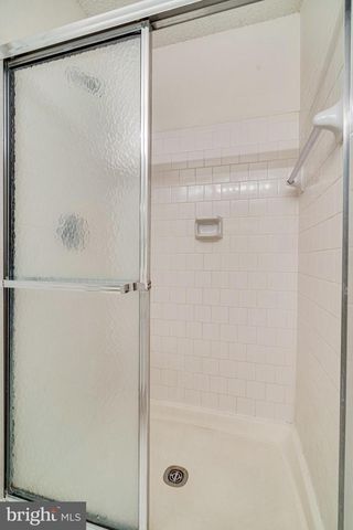 12114 WEDGEWAY CT, Fairfax, VA 22033