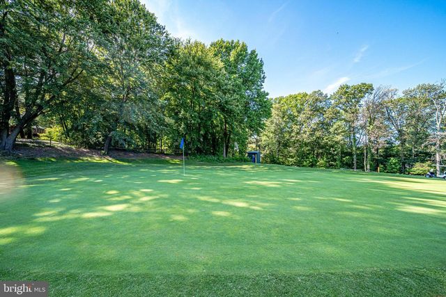 12114 WEDGEWAY CT, Fairfax, VA 22033