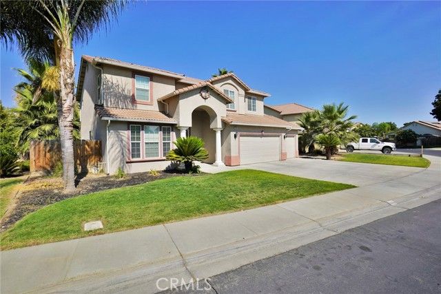 1095 Paradise Drive, Lemoore, CA 93245