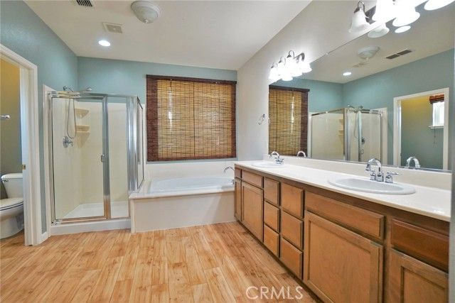 1095 Paradise Drive, Lemoore, CA 93245