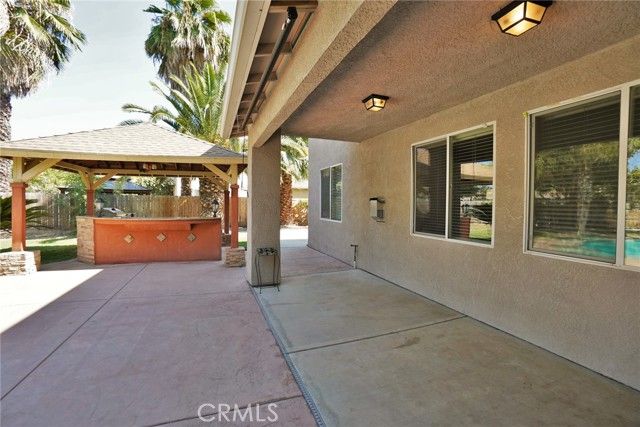 1095 Paradise Drive, Lemoore, CA 93245