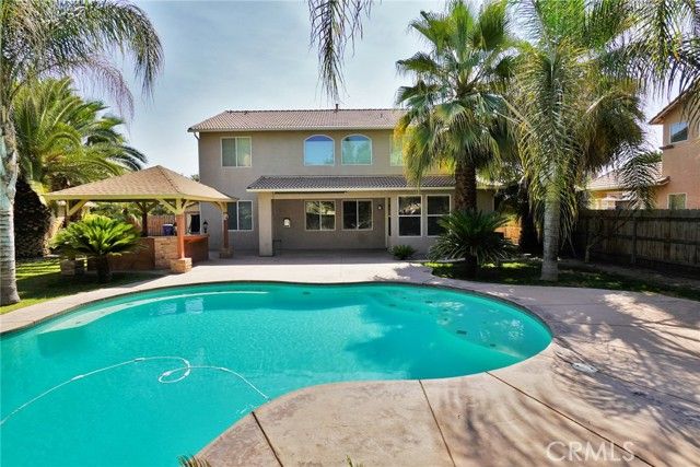 1095 Paradise Drive, Lemoore, CA 93245