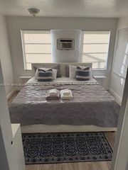 1419 NW 44th St, Miami, FL 33142