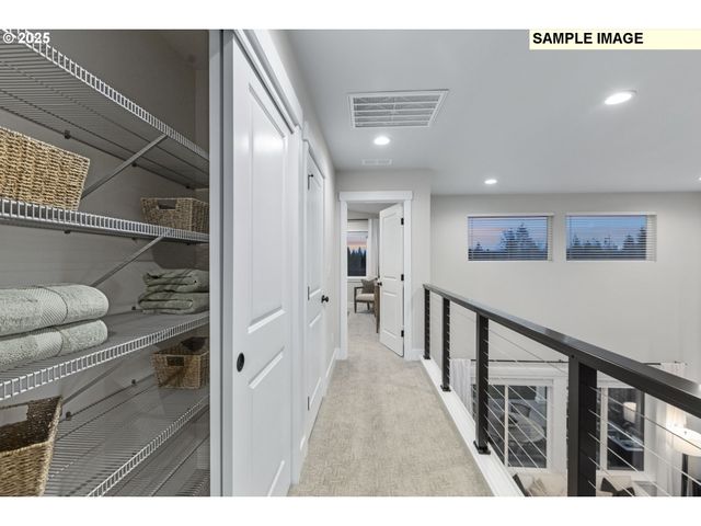 777 Magnolia Ave, Woodburn, OR 97071