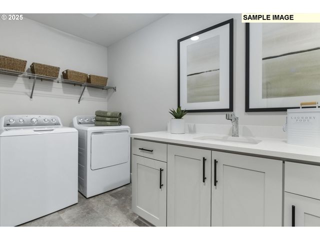 777 Magnolia Ave, Woodburn, OR 97071