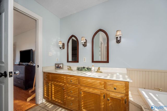 100 Country Club Drive, Fayetteville, TN 37334