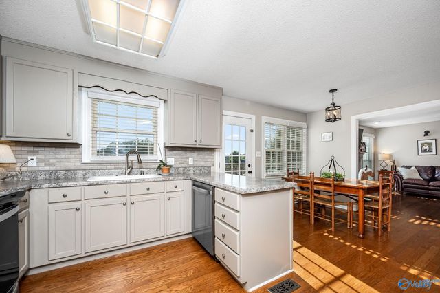 100 Country Club Drive, Fayetteville, TN 37334