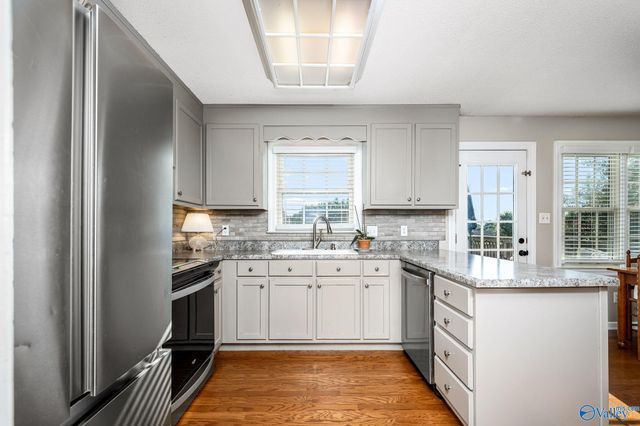 100 Country Club Drive, Fayetteville, TN 37334