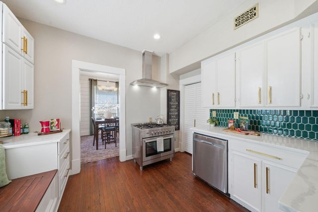 1001 Avenue K Avenue, Galveston, TX 77550